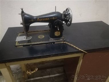 Se vende máquina de coser - Img main-image-44221332