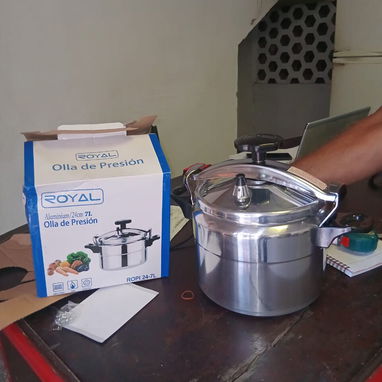 OLLA DE PRESIÓN 5 L CON ROSCA PARA INDUCCIÓN Y OTRAS COCINAS - Img 123355158