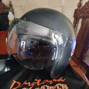 Casco de moto marca Daytona original - Img 54749189