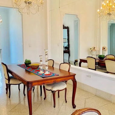 Venta de mansion en el Vedado - 10/10