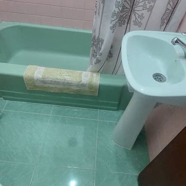 🏙️ Descubre nuestro apartamento de renta en Centro Habana con 2 habitaciones equipadas con todo el confort - Img 111894579