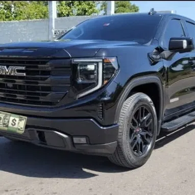GMC Sierra 1500 Elevation 2023. Al detalle - 4/5