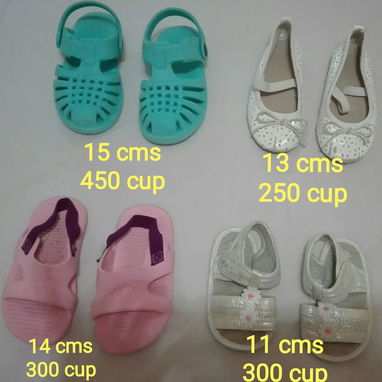 Tenis excelente estado para niñas 2-3 años - Img 108189690
