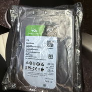 Disco duro seagate etiqueta verde 2tb - Img 55678262