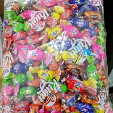 Paquetes de caramelos Kugu 1kg - Img 122722757
