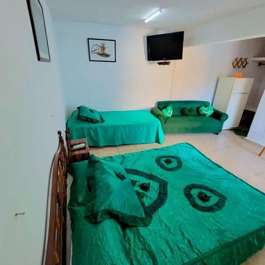Casa con piscina en Guanabo - Img 114958874