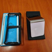 Samsung Galaxy Z Flip 5 (256gb/8gb RAM). COMO NUEVO. En su Caja. Una SOLA SIM. - Img 45599055