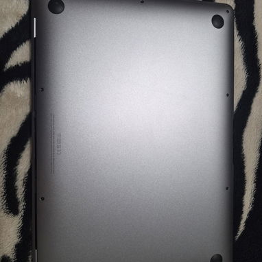 MacBook Air M1 (2020) en excelente estado - Img 118739314