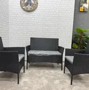 Juego de sofa y butacas con mesa de centro de terraza tres piezas con cojines y mesa de centro. Mensajería incluida - Img 50775174