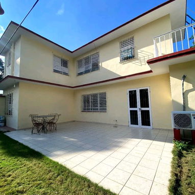 🍀Se vende casa dúplex independiente en reparto residencial Atabey Municipio Playa🍀 - Img 124439069
