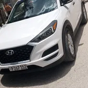 TUCSON 2020 SE VENDE O SE NEGOCEA  No pierda la oportunidad de montarse en su carrito 😎 Tucson 2020  -automatico -aire - Img 55816588