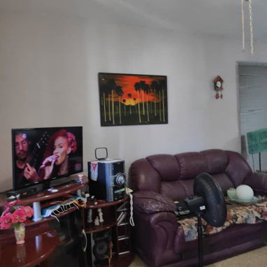 Se vende en apto en zona de letras - 9/10