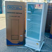 Exhibidora Vertical Royal de 8.5 pies - Img 55862958