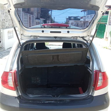 Auto Hyundai del año 2009 - Img 123876569