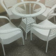 Juego mesa con cuatro sillas de exterior - Img 57680356