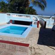Disponible casa con piscina de 4 habitacines climatizadas . A solo 4 cuadras de la playa. WhatsApp 58142662 - Img 45229078