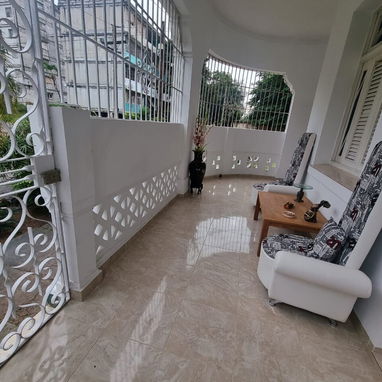Casa Independiente en Playa Cerca de 43 y 58 - Img 124909116