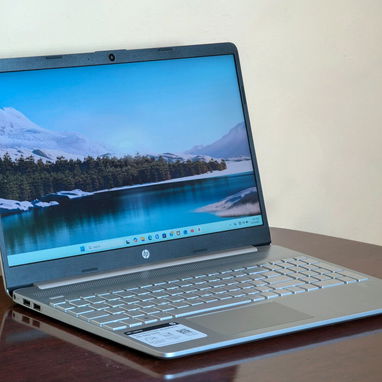 Laptop HP Venta 300 I3-1215U - 2/2