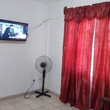 Apartamento en el Vedado (Cerca de 23 y 12) - Img 111964338