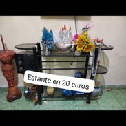 Se vende estante para organizar tu hogar - Img 56183622