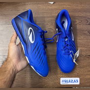 Zapatillas de futbol sala disponibles - Img 57401096