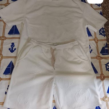 Conjunto de camiseta y short - Img 123133352