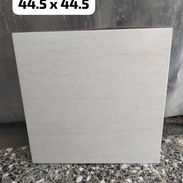 Losas con brillo de 44 .5 x44 .5 - Img 54923192