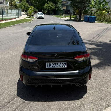 Vendo o negocio x menor y vuelto.Toyota Corolla SE 2021 Modelo Nightshade Es el que viene negro completo.53876152 - Img 127769719