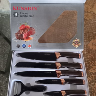 Juego de Cuchillos Nuevos en Caja. - 2/3