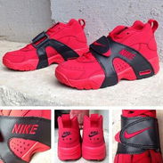 TENIS NIKE AIR TRAINER HUARACHE - Img 55363624