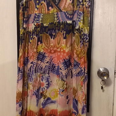 Ropa de mujer, diferentes marcas y precios. - 5/10