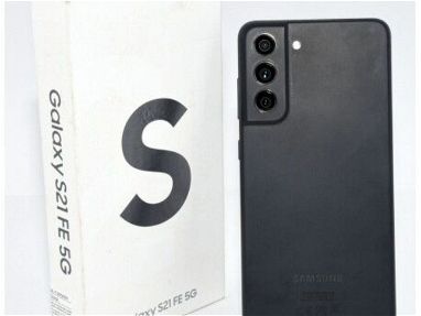 Ganga Vendo Samsung Galaxy S21 FE nuevo en caja de 6Gb y 128Gb para más información llamar al 52679167 - Img 64912364
