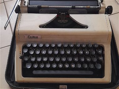 5000 cup máquina de escribir portátil Erika - Img main-image-45855797