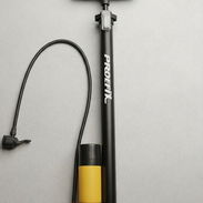 Bomba de aire de bicicleta - Img 58321297