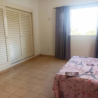 Renta de apartamento en el Vedado - Img 122655177