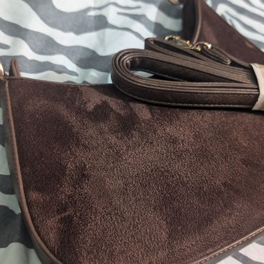 Cartera estilo cowboy, excelente calidad 👌🏻 - 8/9