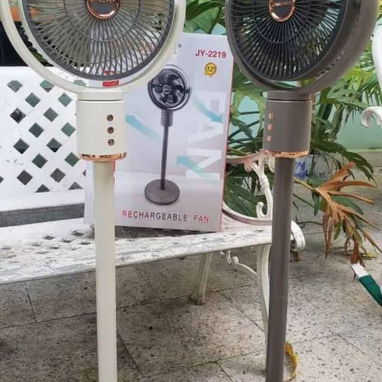Ventilador recargable JYSUPER 3 en 1, 4 velocidades 12000 mhap, batería de litio Cabezal giratorio 360° precio 90 USD - Img 124445978