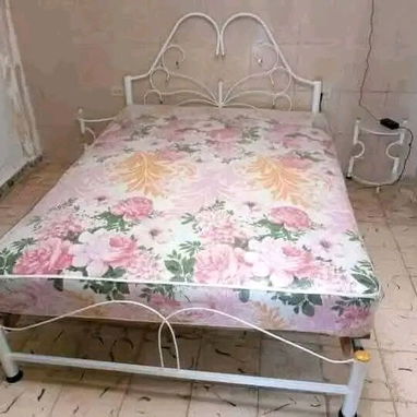 Camas de tubo con su colchón y sin colchón,  Bases Boxprin con y sin colchón - Img 123040954
