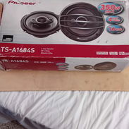 Venta de bocinas y reproductora - Img 55035242
