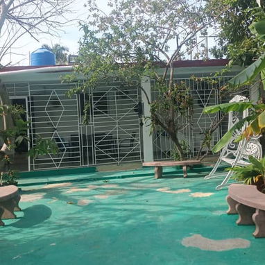 Casa semi independiente en Siboney perfecto estado y amplios espacios 110mil usd 53582376 - 6/10