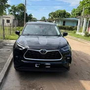 TOYOTA HIGHLANDER 2021 DE 8 PLAZAS — ¡ESPACIO, POTENCIA Y ESTADO DE EXHIBICIÓN! 🔥 - Img 57653973