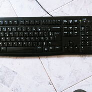 Se vende torre con monitor, teclado. De uso - Img 45529939