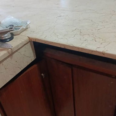 Vendo isla de mármol con mueble - Img 124629832