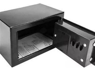 Caja Fuerte de Digital T-17 de Acero, con dos llaves. Nueva en caja. Medidas:  Ancho 27cm Alto 22cm Profundidad 22cm  -1 - Img 62591941