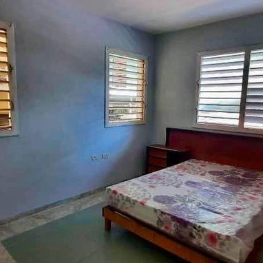 OPORTUNIDAD EN PLAYA! APARTAMENTO DE 3 CUARTOS SE DEJA TOTALMENTE EQUIPADO POR 33000 !!! - 3/6