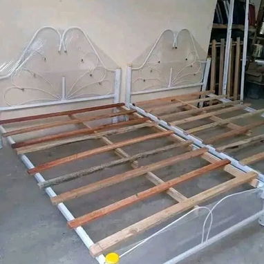 Camas de Tubo con Mensajería y ensamblaje incluido - Img 112824642