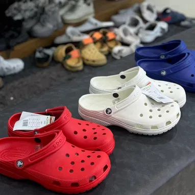 🔥 CROCS BAYA CLOG Y CLÁSICAS 🔥 - Img 123139893