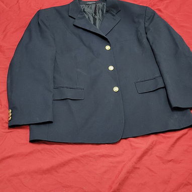 SE VENDEN PULLOVER DE HOMBRE Y BLAZER DE USO PERO IMPECABLES. VEDADO MENSAJERÍA ADICIONAL SI DESEA 53614857 - Img 123206252