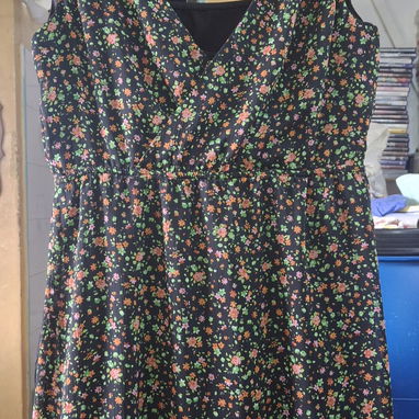 Ropa reciclada pero nuevas. - 6/10