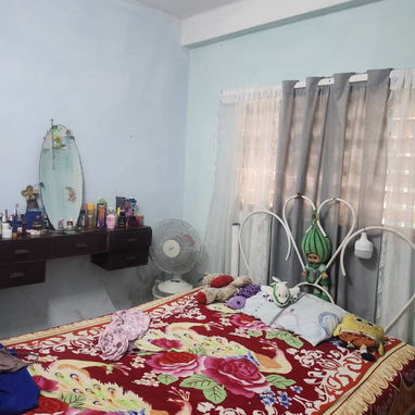 Vendo apto en Vedado planta baja 30 mil negociable - Img 120576342